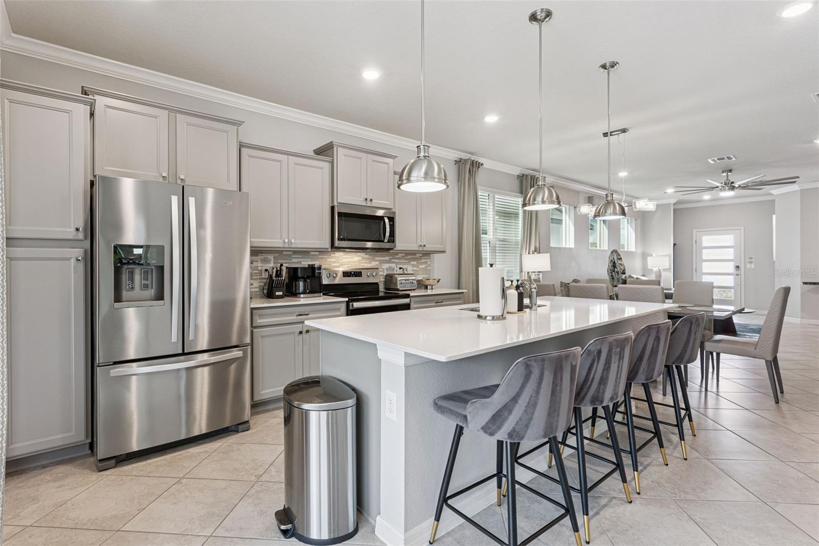 WINDSOR CAY - Residential