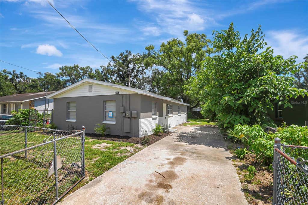 Photo of 1615 E Sitka Street, Tampa, FL 33604 (MLS # TB8533746)