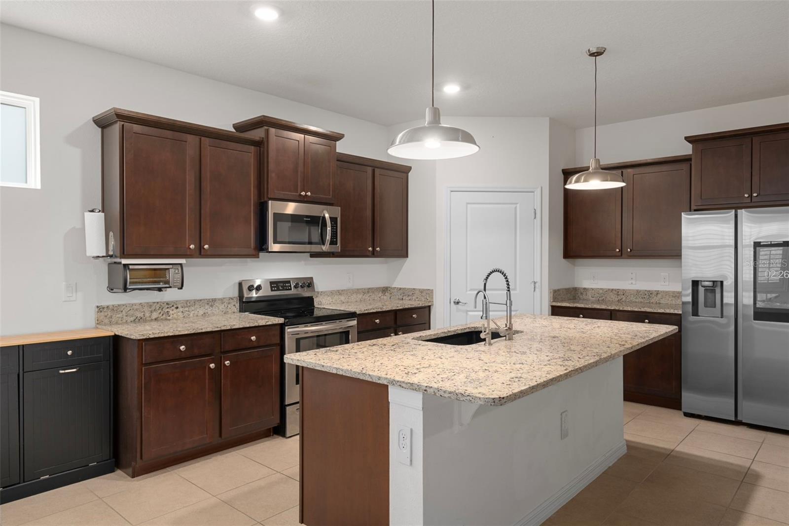 LAKE JOVITA GOLF & COUNTRY CLU - Residential