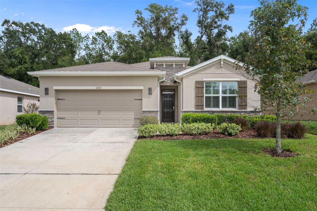 Photo of 12735 Eastpointe Drive, Dade City, FL 33525 (MLS # TB8434592)