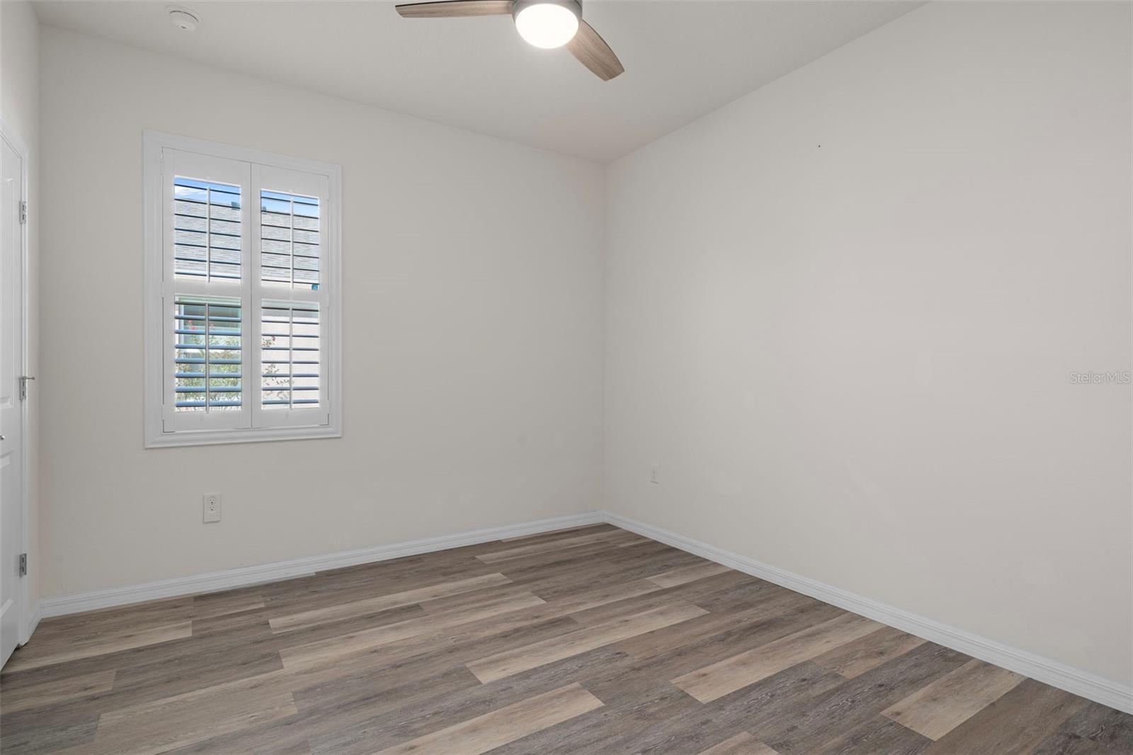 LAKE JOVITA GOLF & COUNTRY CLU - Residential