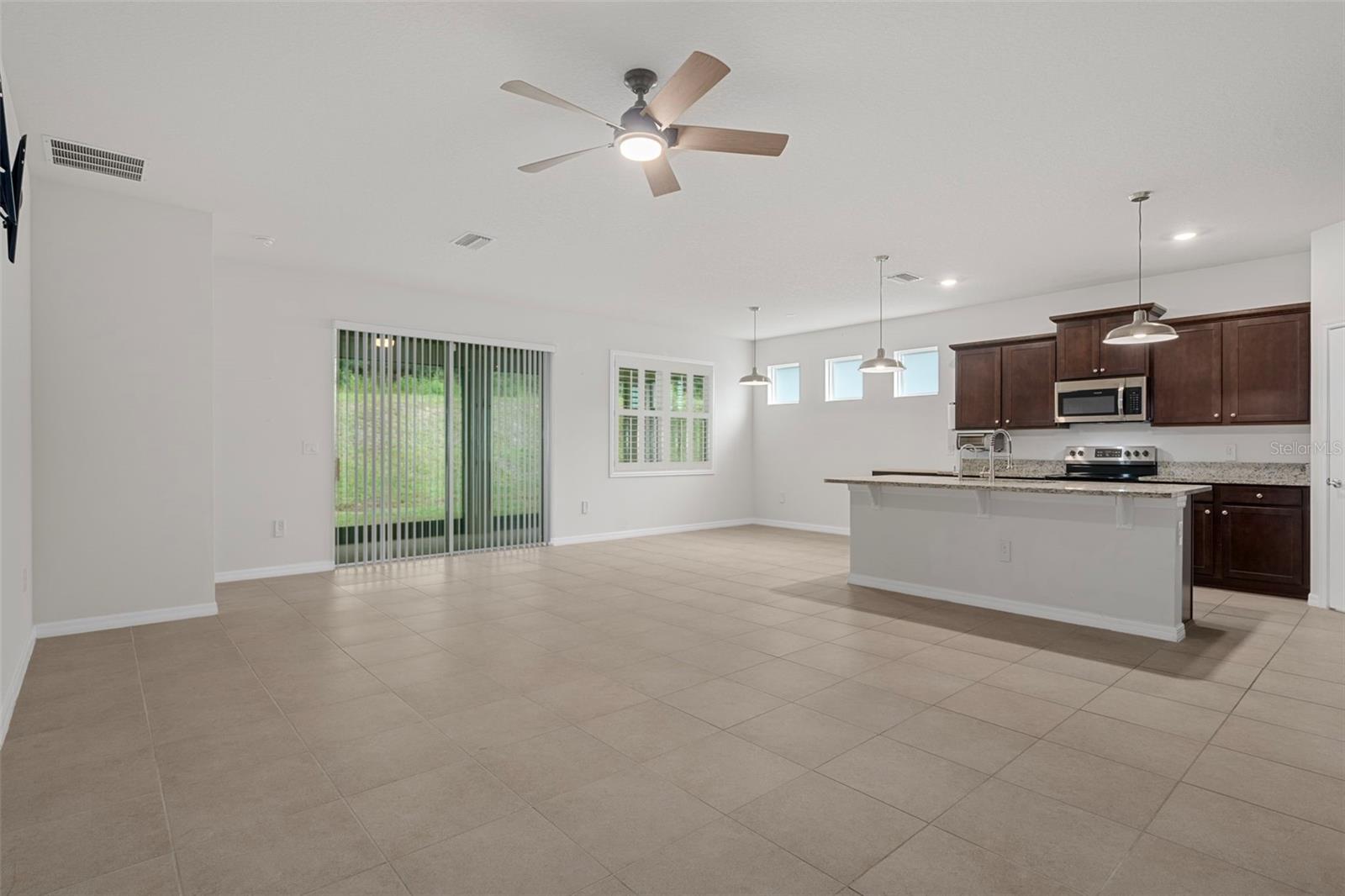 LAKE JOVITA GOLF & COUNTRY CLU - Residential