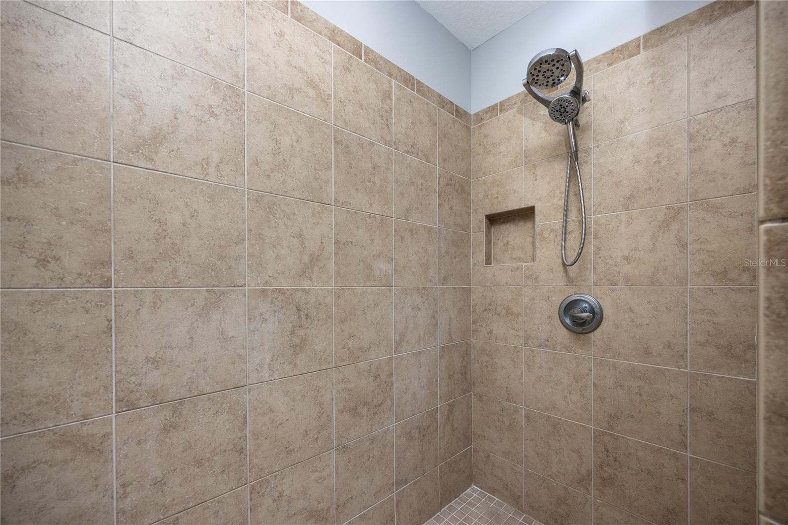 NEWTOWN 1894 PH 3 - Residential