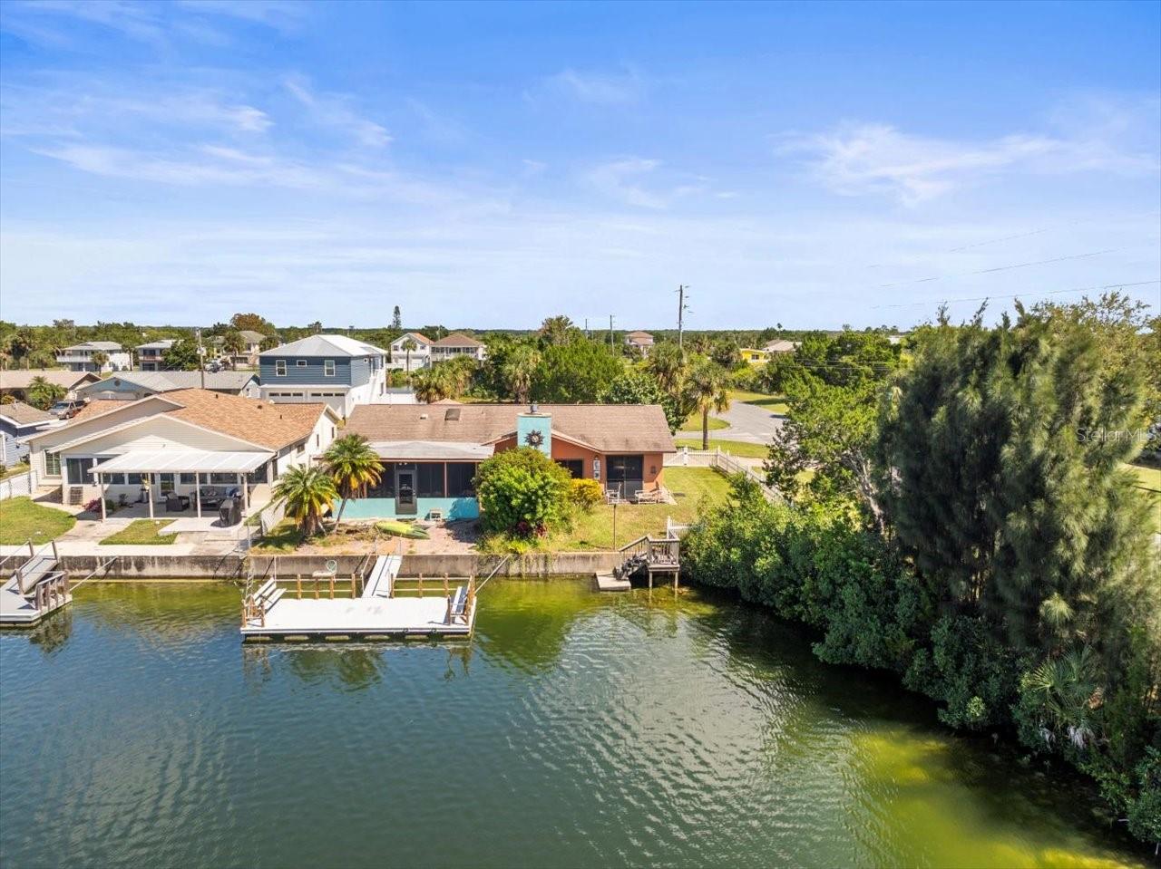 HERNANDO BEACH - Residential