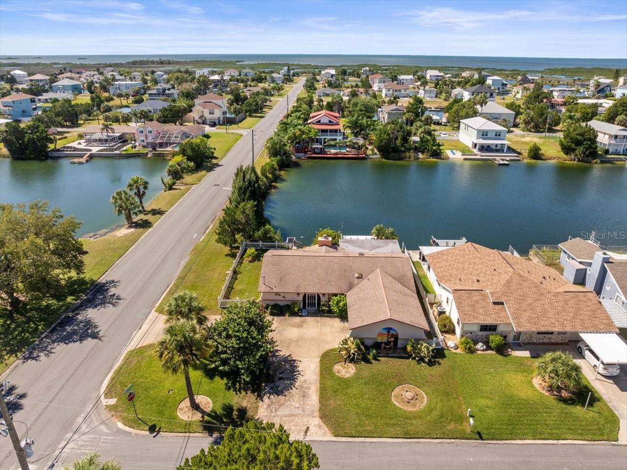 HERNANDO BEACH - Residential