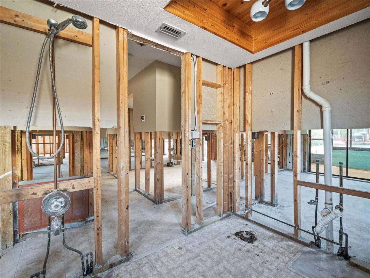 HERNANDO BEACH - Residential