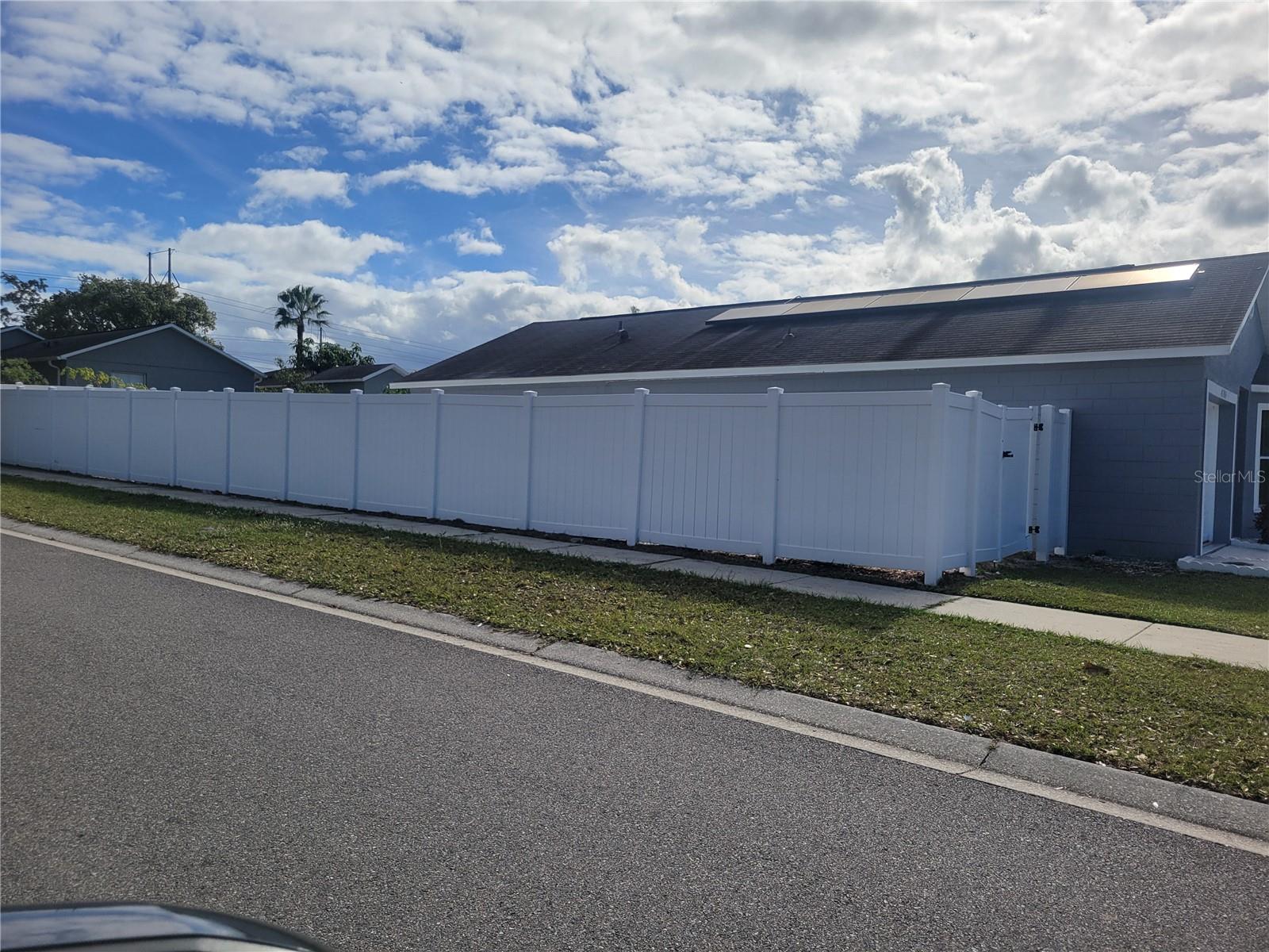 LA JOYA COVE - Residential