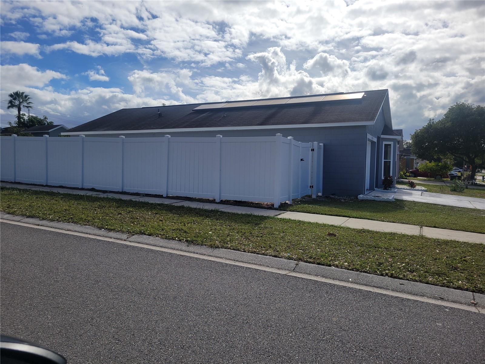 LA JOYA COVE - Residential