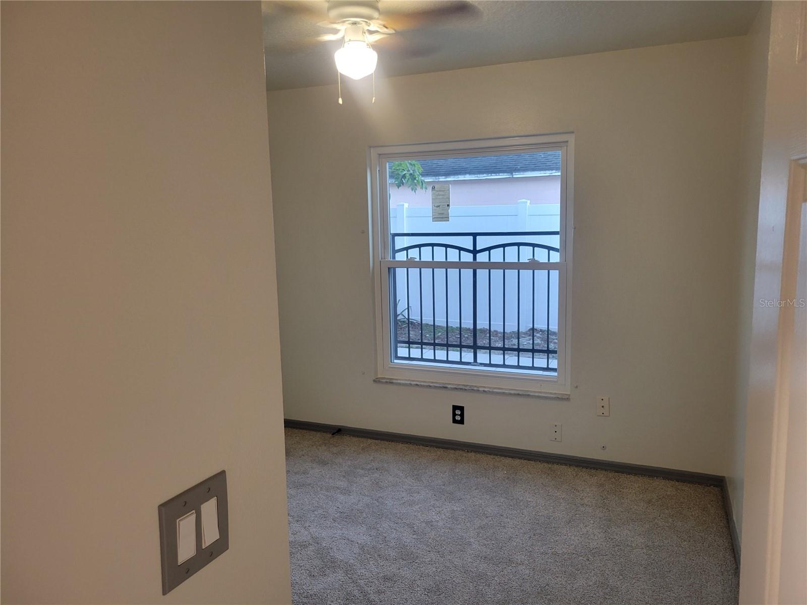 LA JOYA COVE - Residential