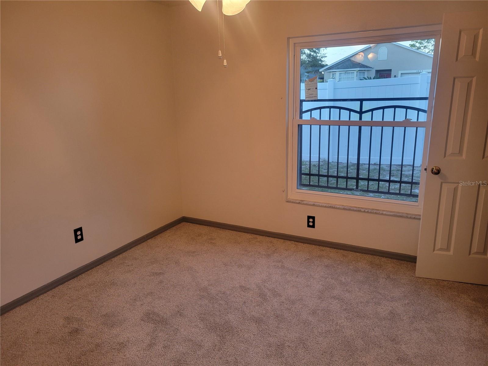 LA JOYA COVE - Residential