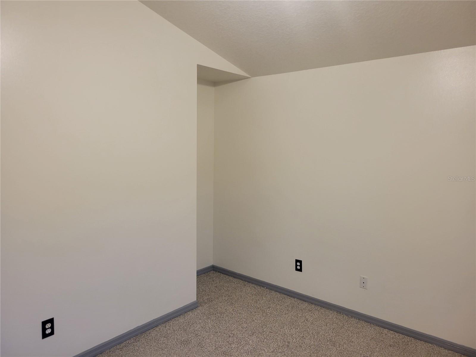 LA JOYA COVE - Residential