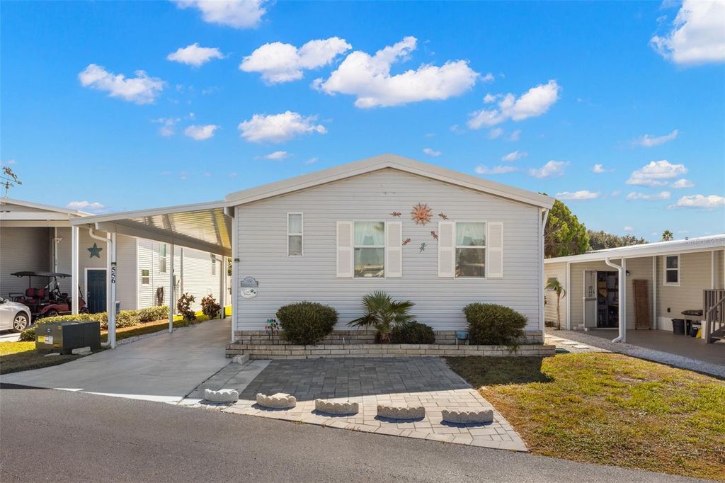 Photo of 556 Mount Oak Avenue NE #738, St Petersburg, FL 33702 (MLS # TB8519300)