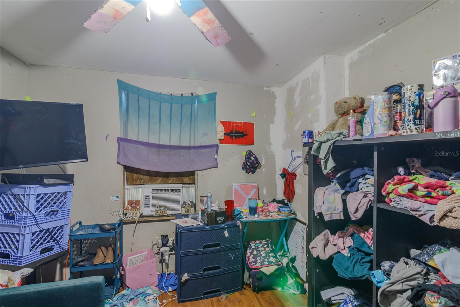 CHIPPENA CHIEF HAMMOCK - Residential