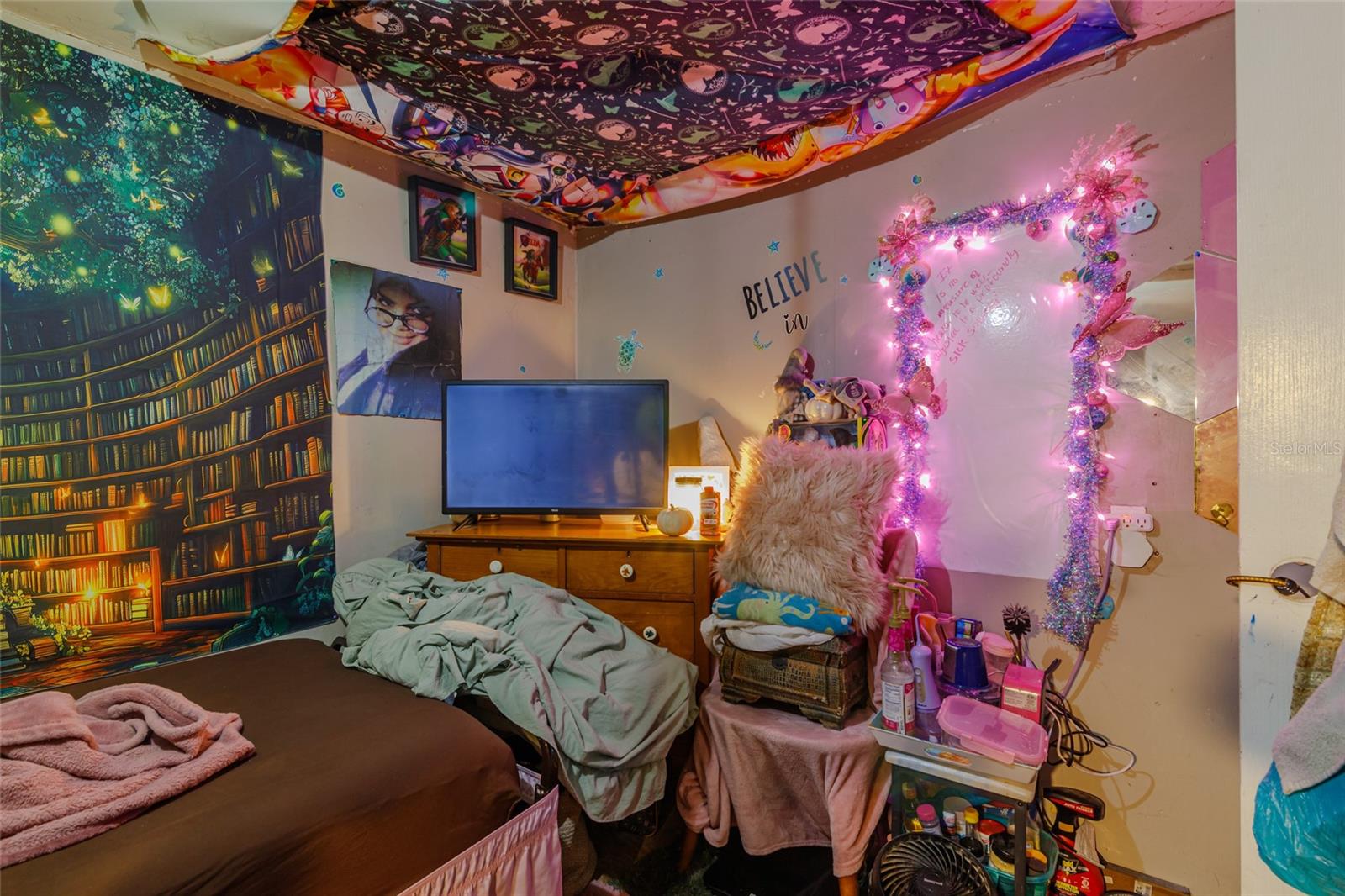 CHIPPENA CHIEF HAMMOCK - Residential