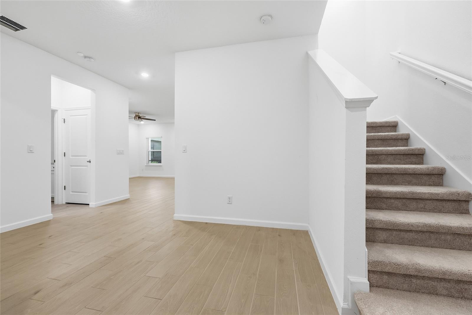 TARA LANE PB 37 PG 93 - Residential