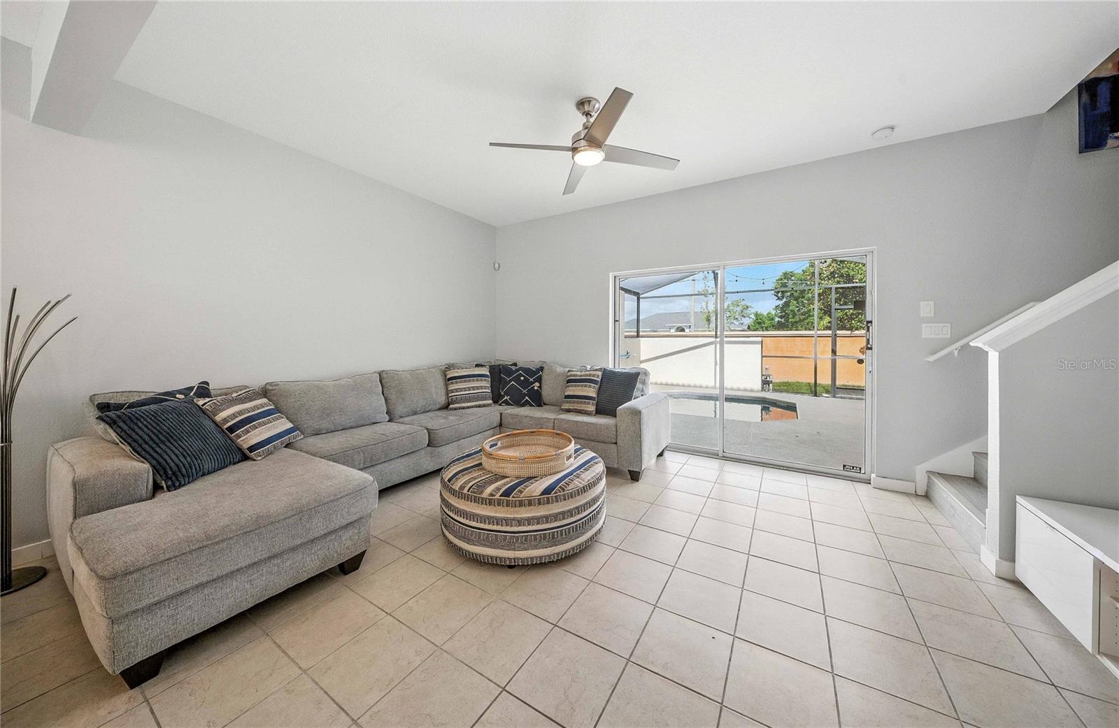 1010 LAS FUENTES DRIVE