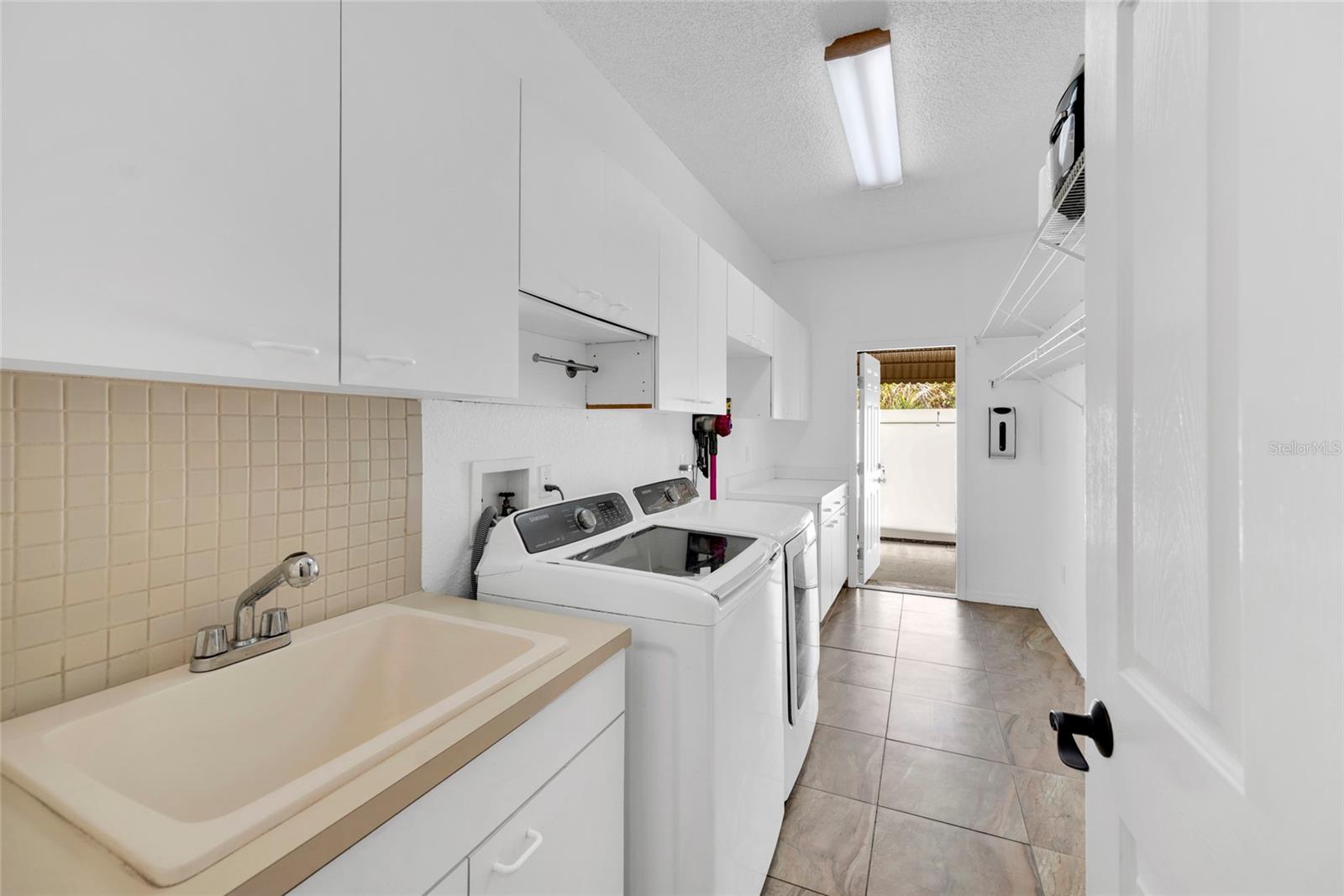 OAK RIDGE - Residential