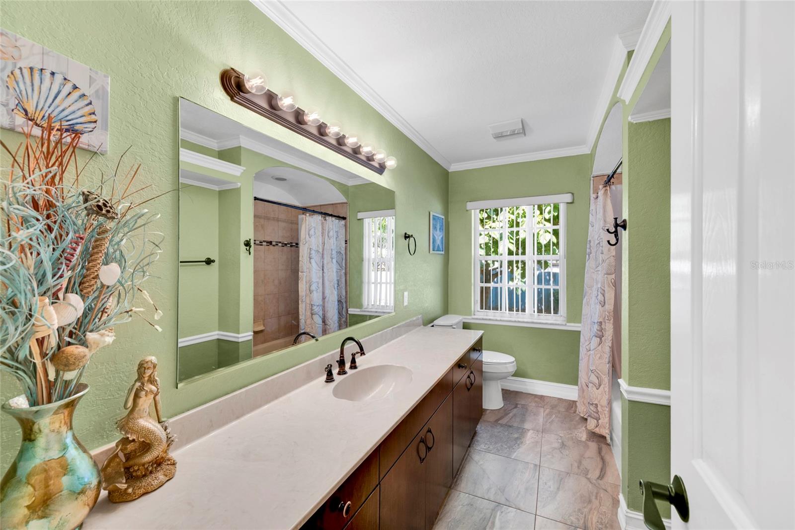 OAK RIDGE - Residential