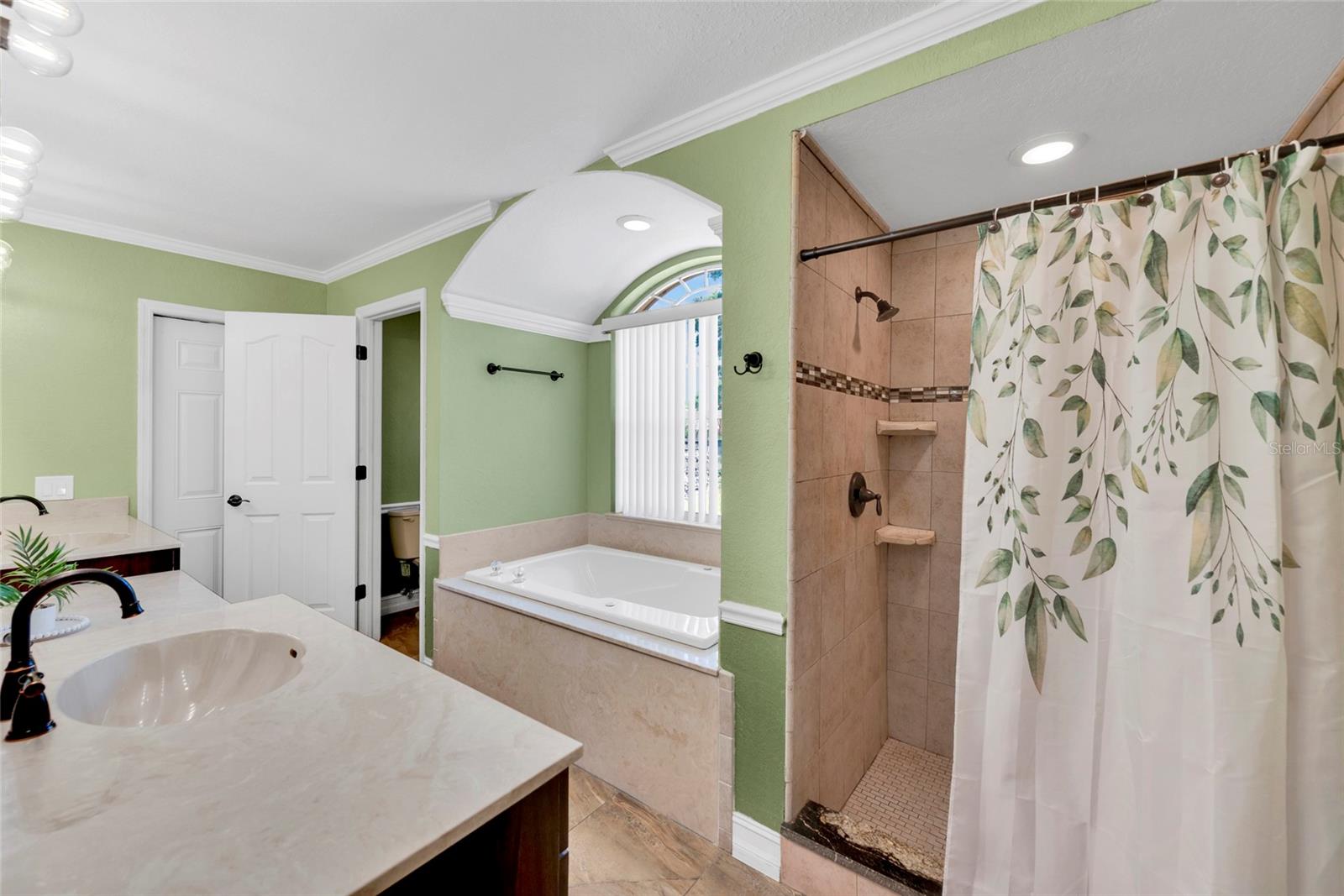 OAK RIDGE - Residential