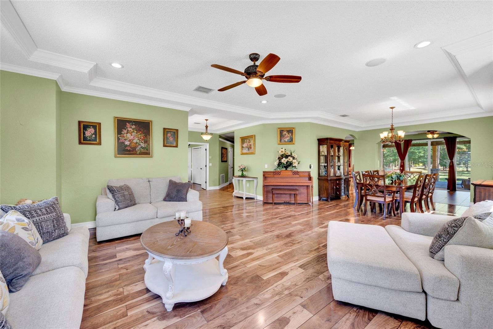 OAK RIDGE - Residential