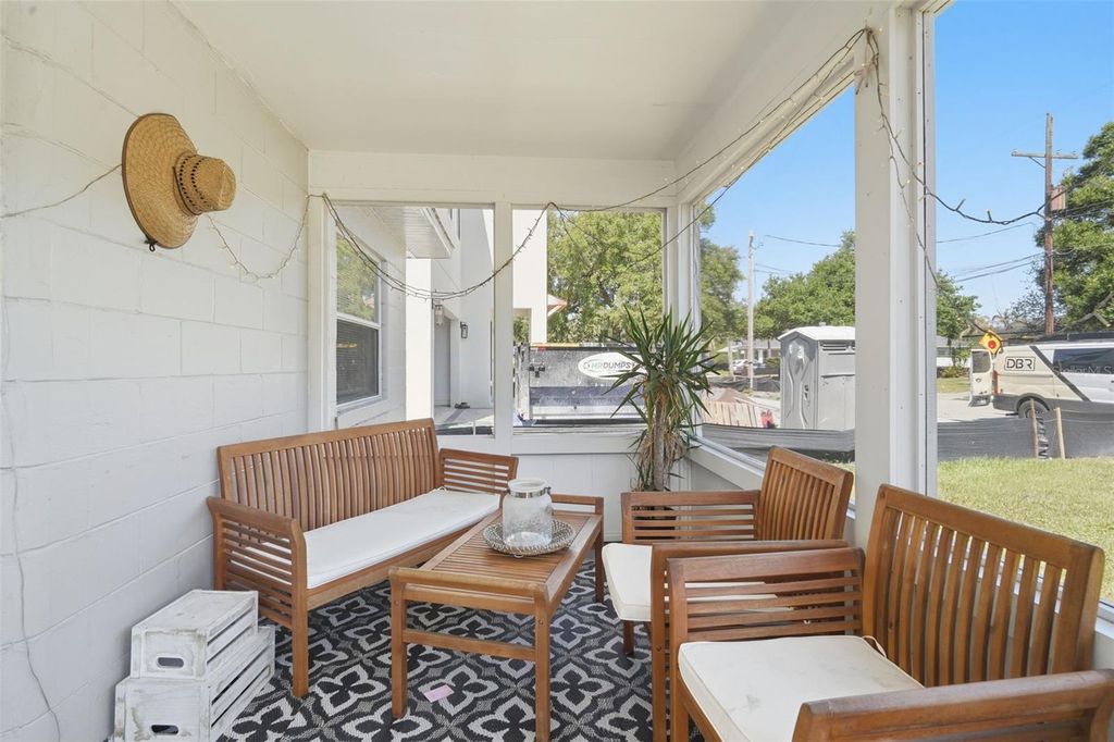 Photo of 102 W King Street, Orlando, FL 32804 (MLS # O6405155)