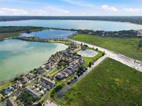 Tiny photo for 718 Barefoot Bay Loop, Groveland, FL 34736 (MLS # G5113497)