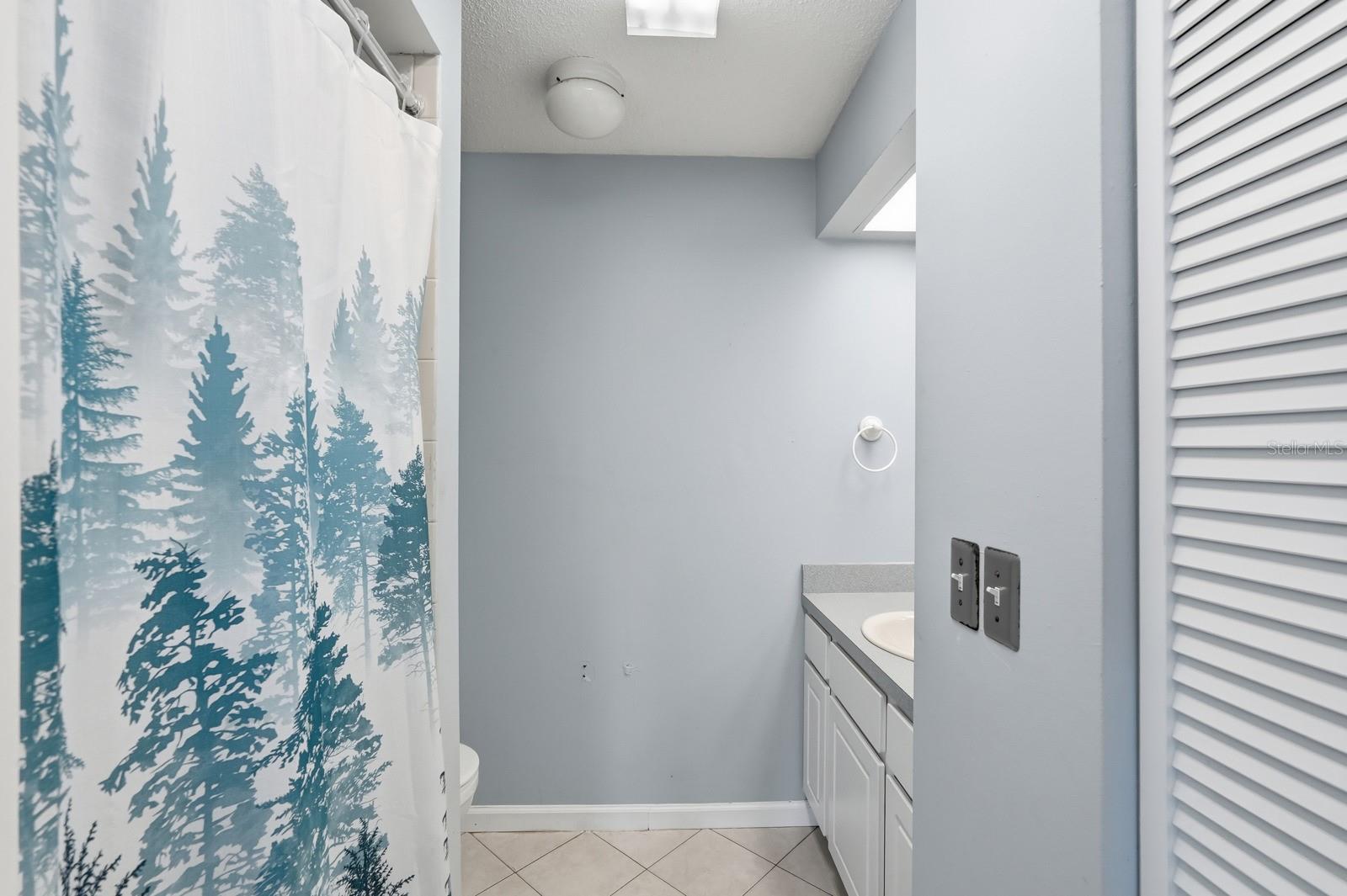 PINE LAKE - Residential