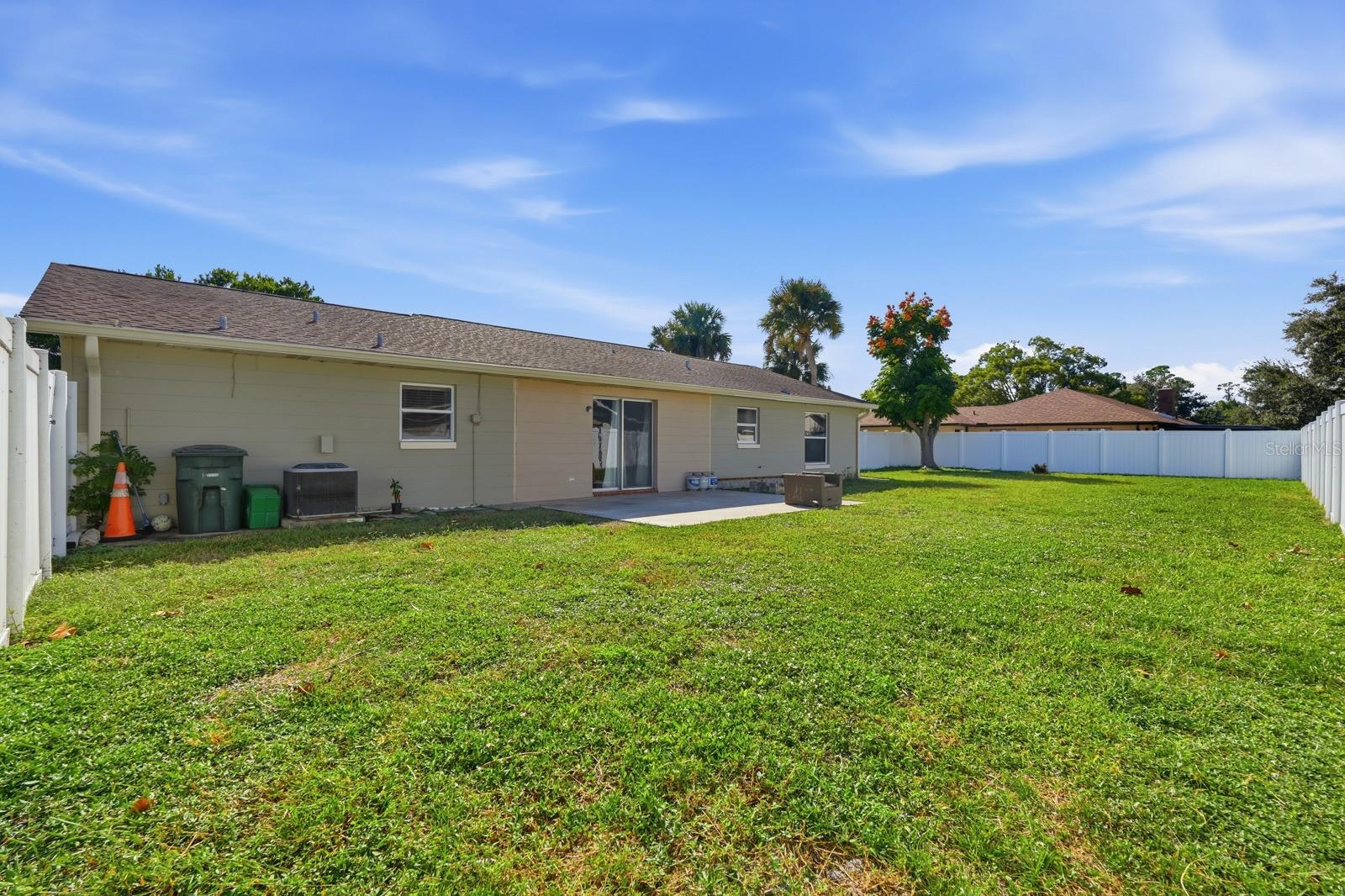 PINE LAKE - Residential