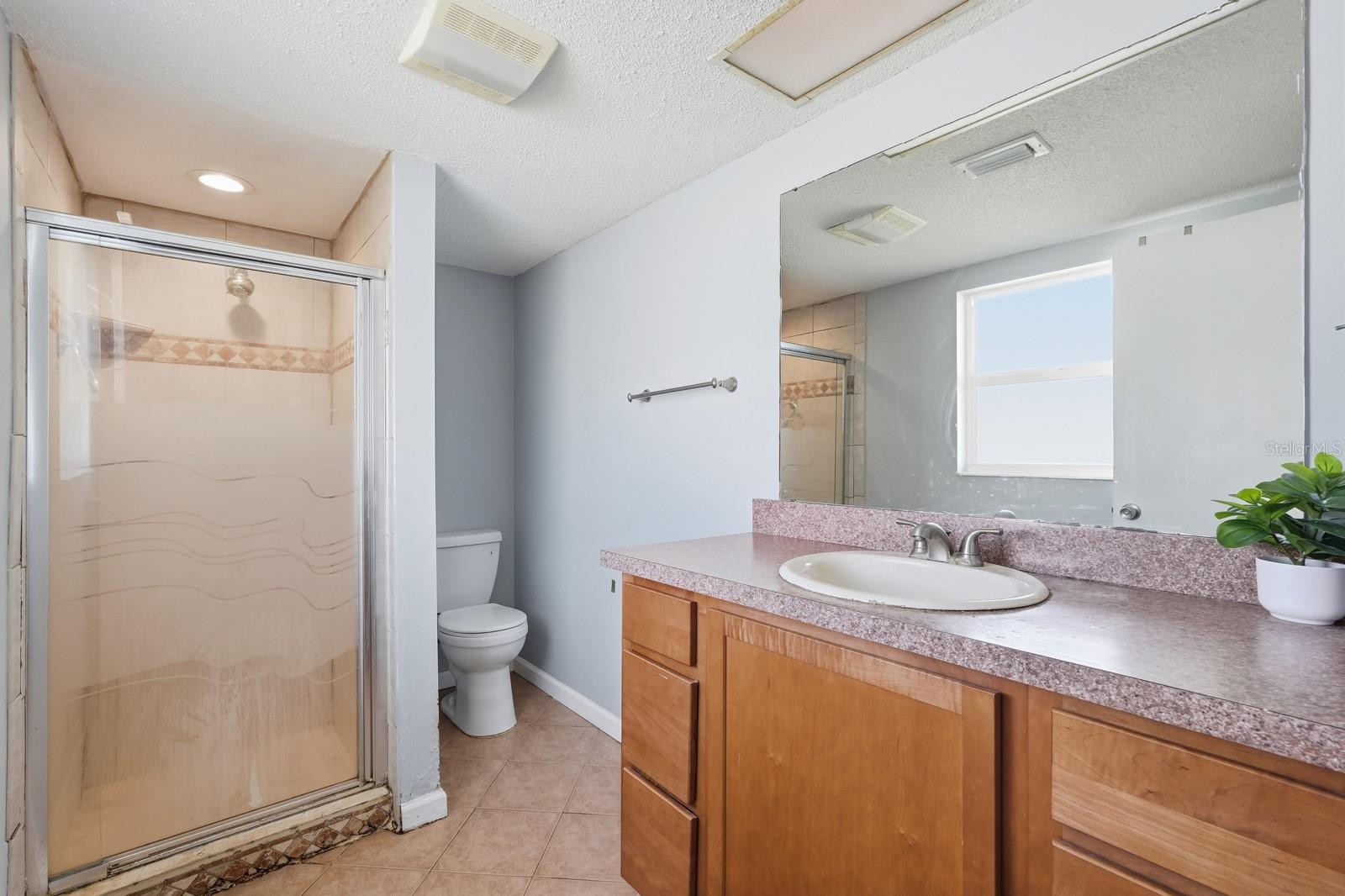 PINE LAKE - Residential