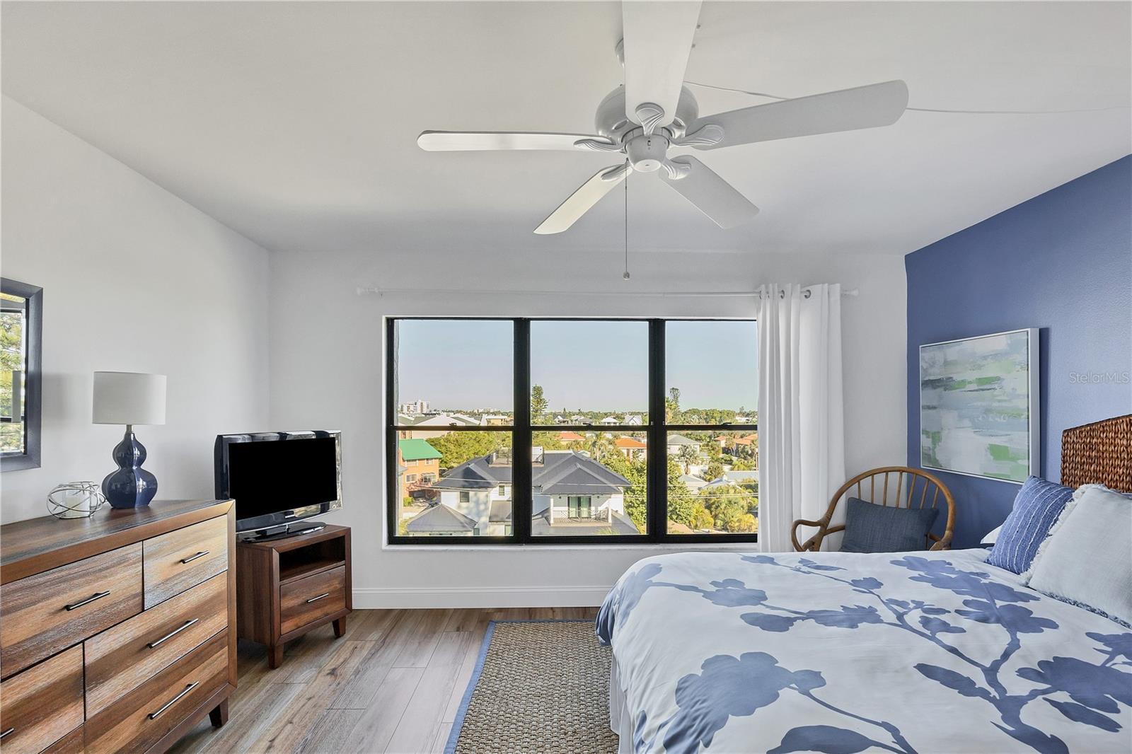 LIDO TOWERS - Residential Lease