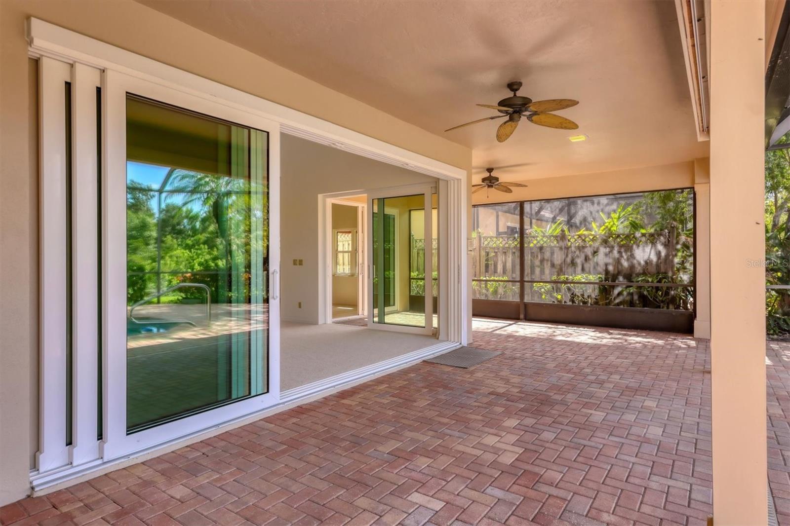 PRESTANCIA - LA VISTA - Residential