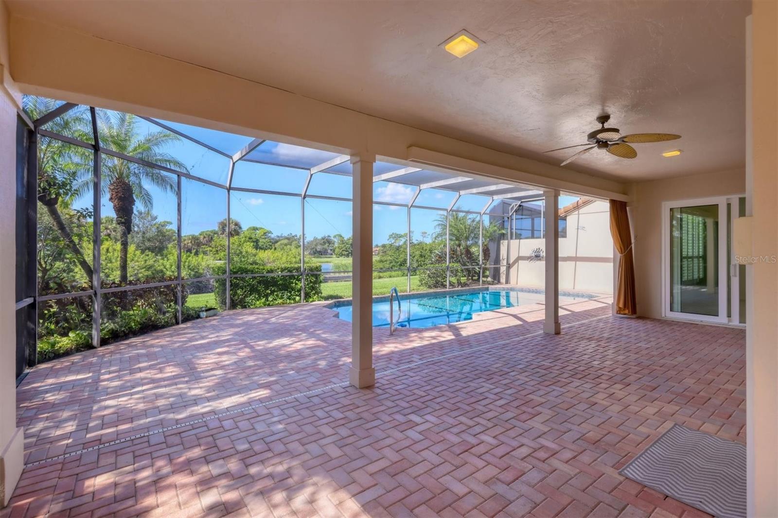 PRESTANCIA - LA VISTA - Residential