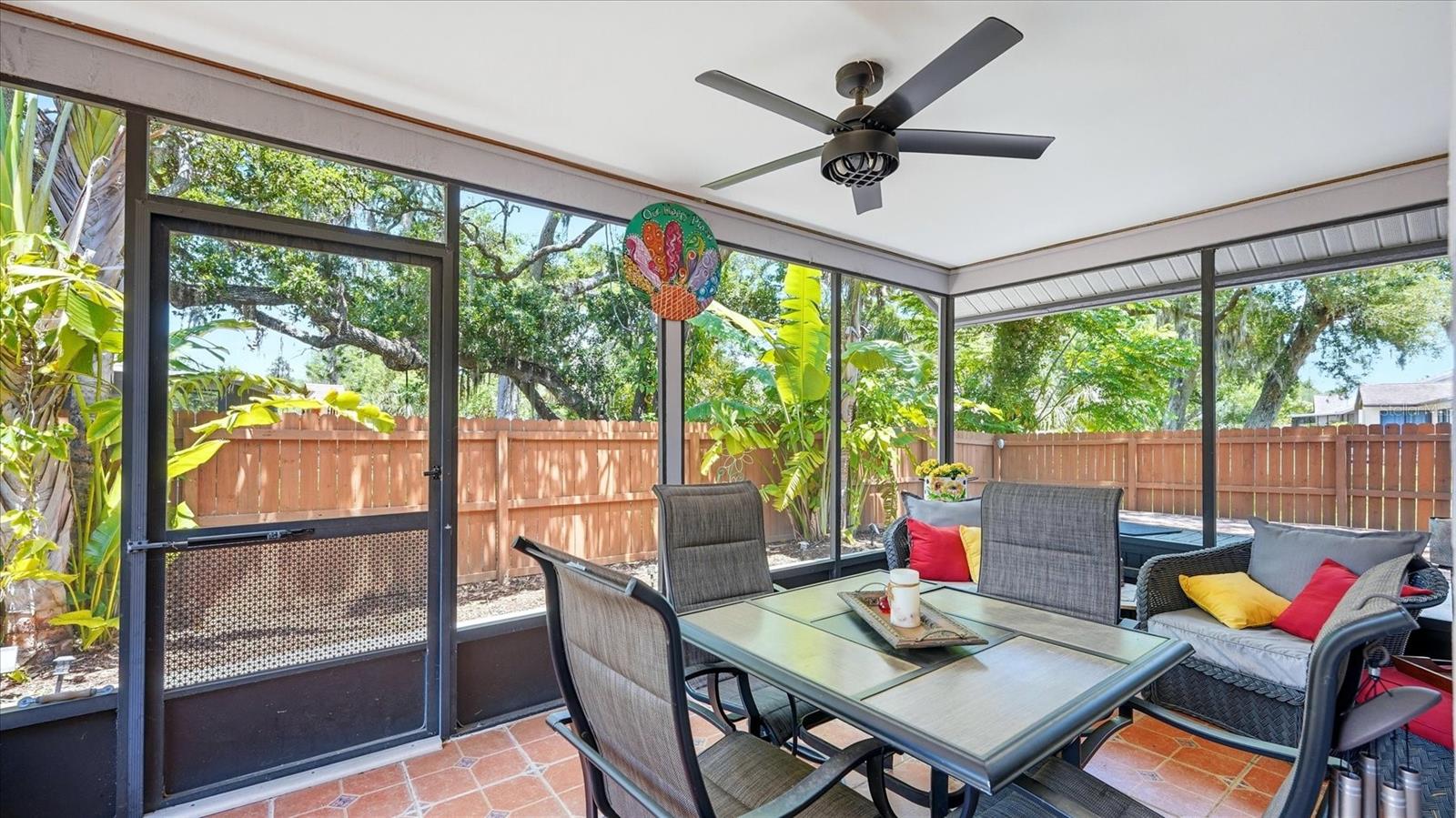 COLONIAL OAKS - Residential