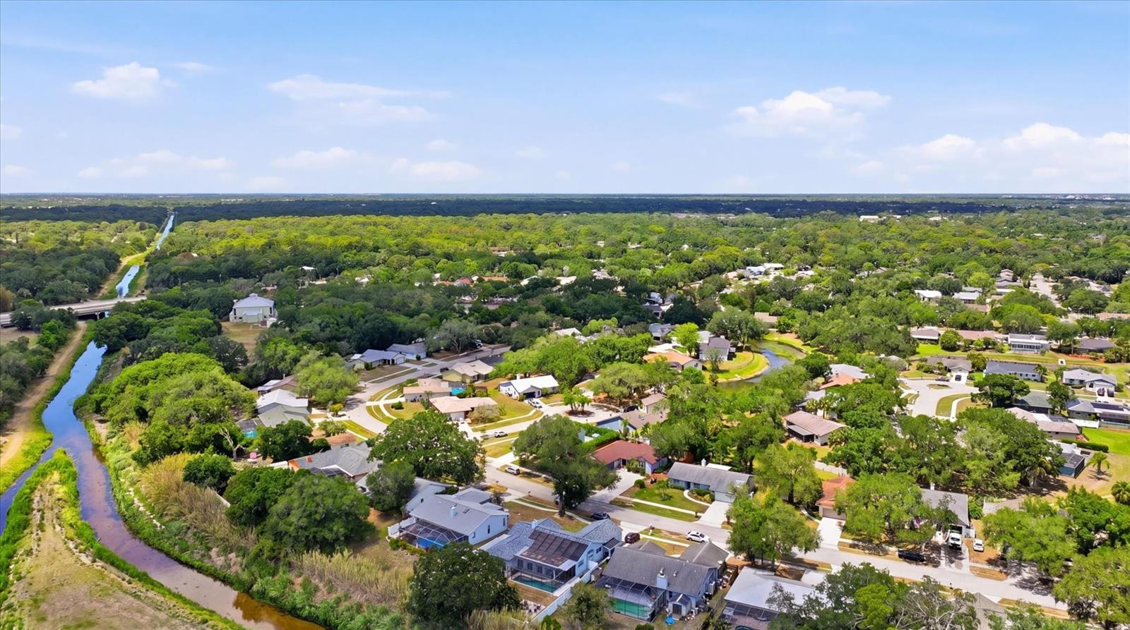 COLONIAL OAKS - Residential