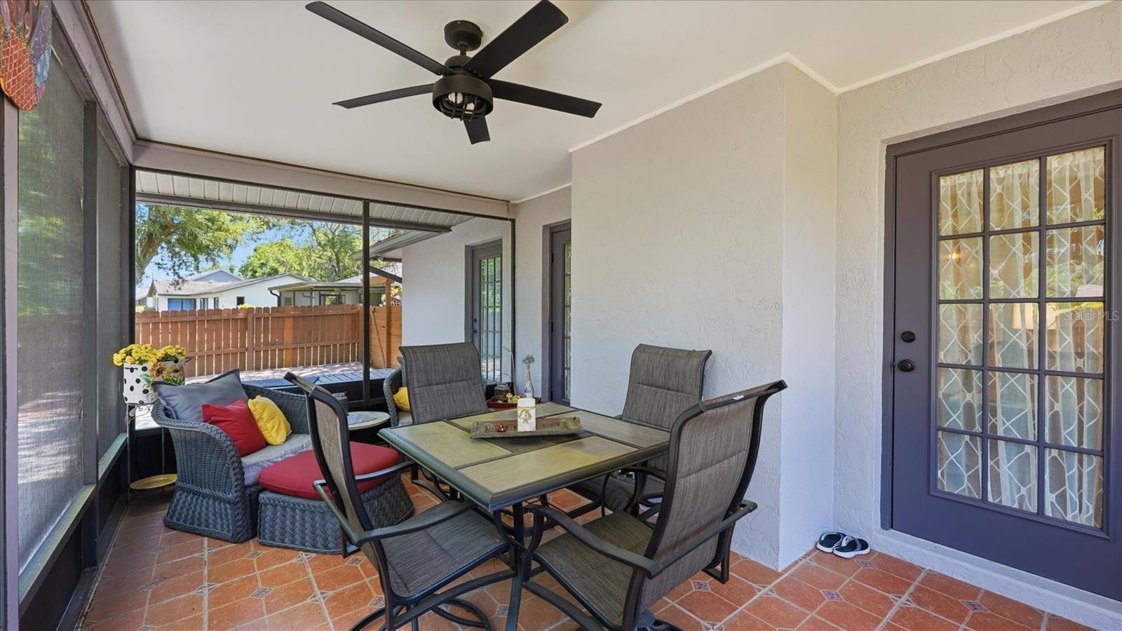 COLONIAL OAKS - Residential