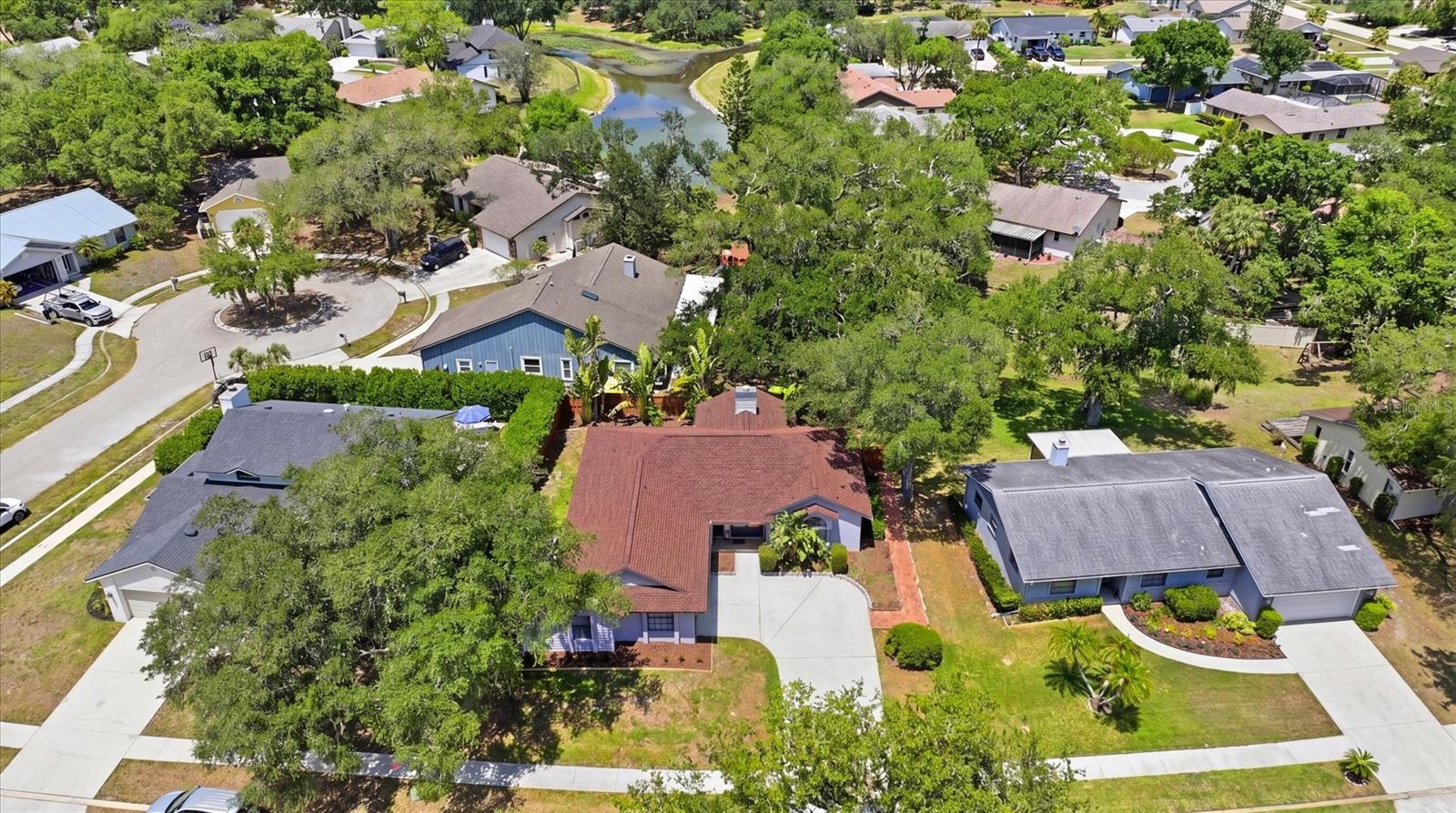COLONIAL OAKS - Residential