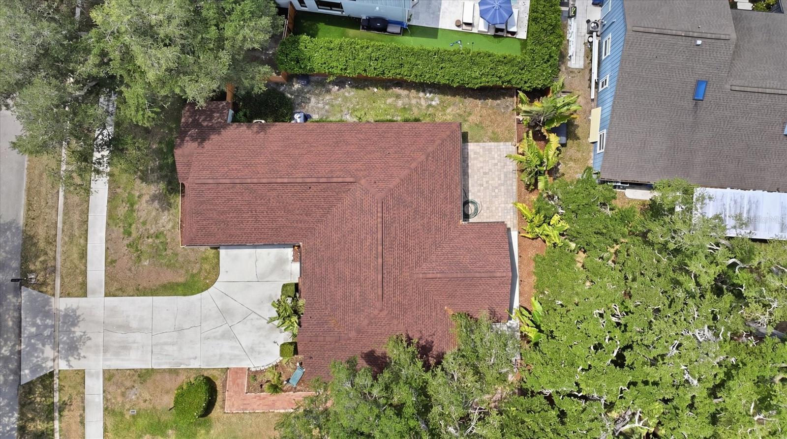 COLONIAL OAKS - Residential