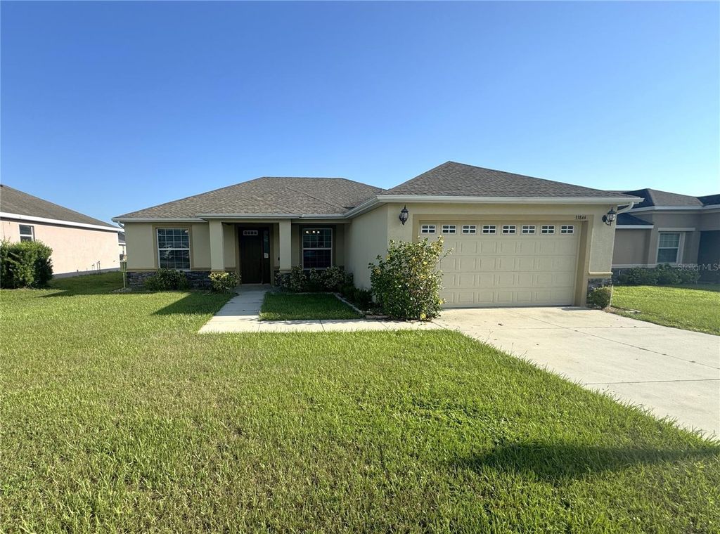 Photo of 33844 Emerald Pond Loop, Leesburg, FL 34788 (MLS # G5107653)