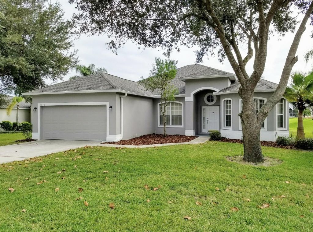 Photo of 5373 Red Leaf Court, Oviedo, FL 32765 (MLS # O6393628)