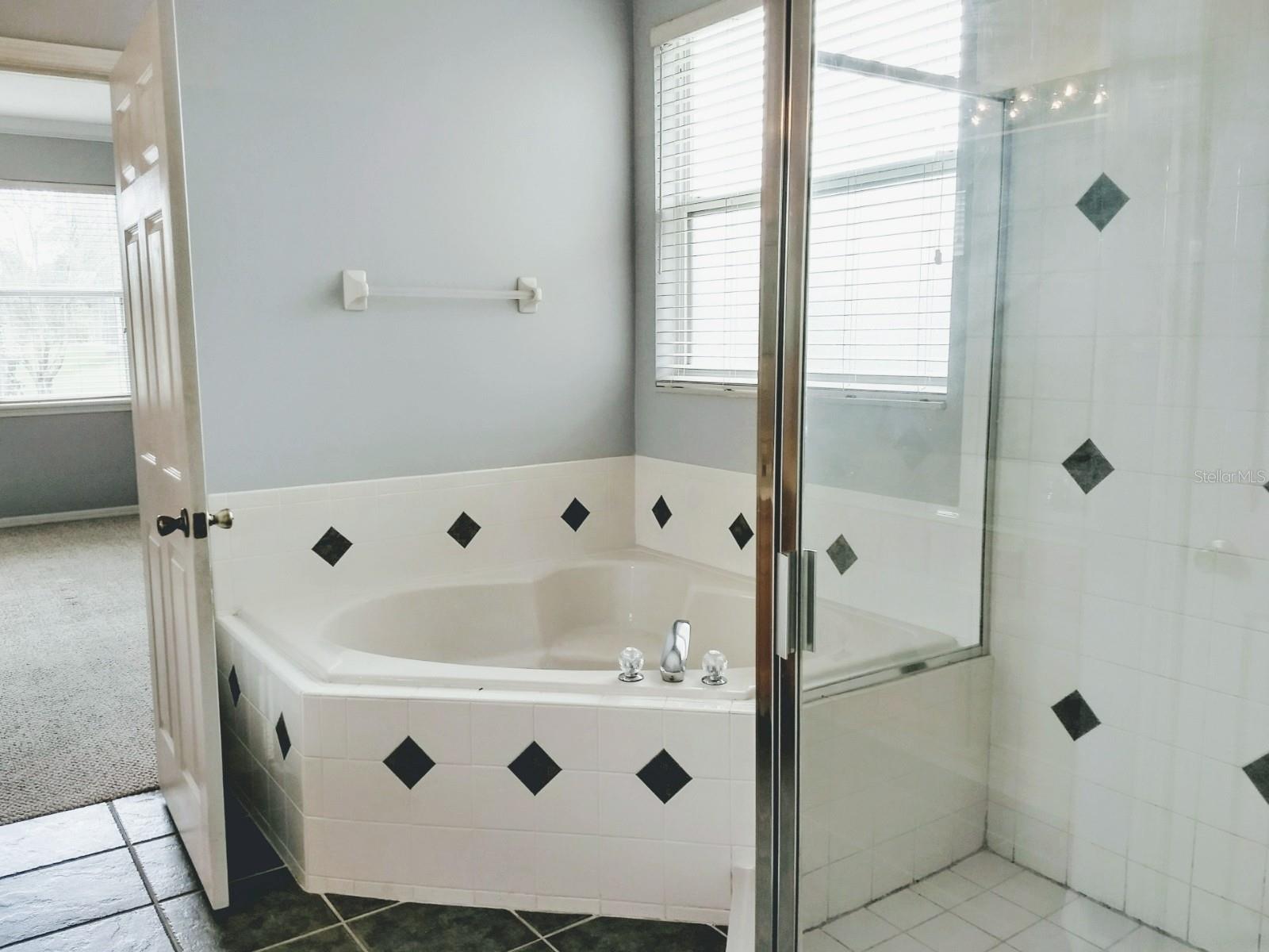 CYPRESS HEAD AT THE ENCLAVE - Residential