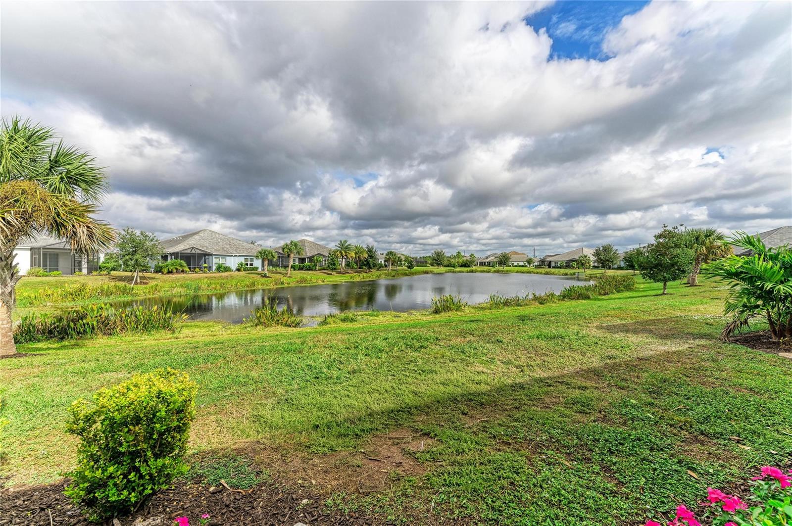 WINDWARD/LAKEWOOD RANCH PH 1 - Residential