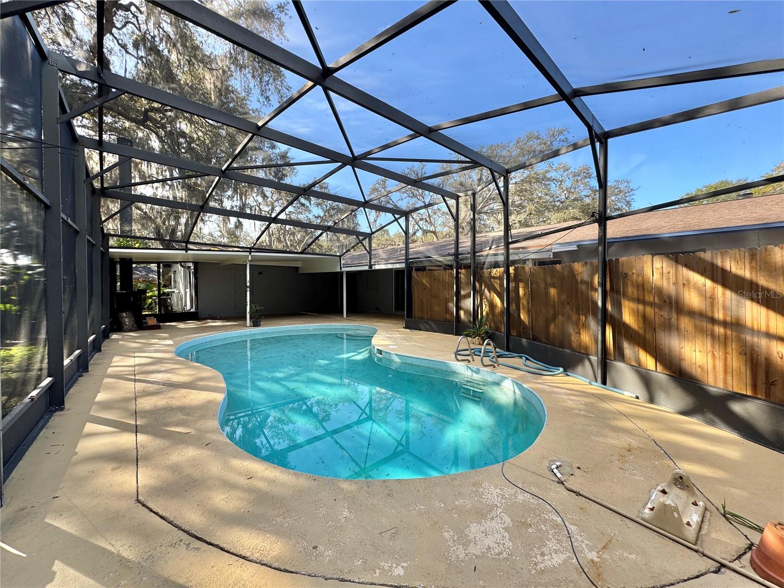 FRST COVE - Residential Lease