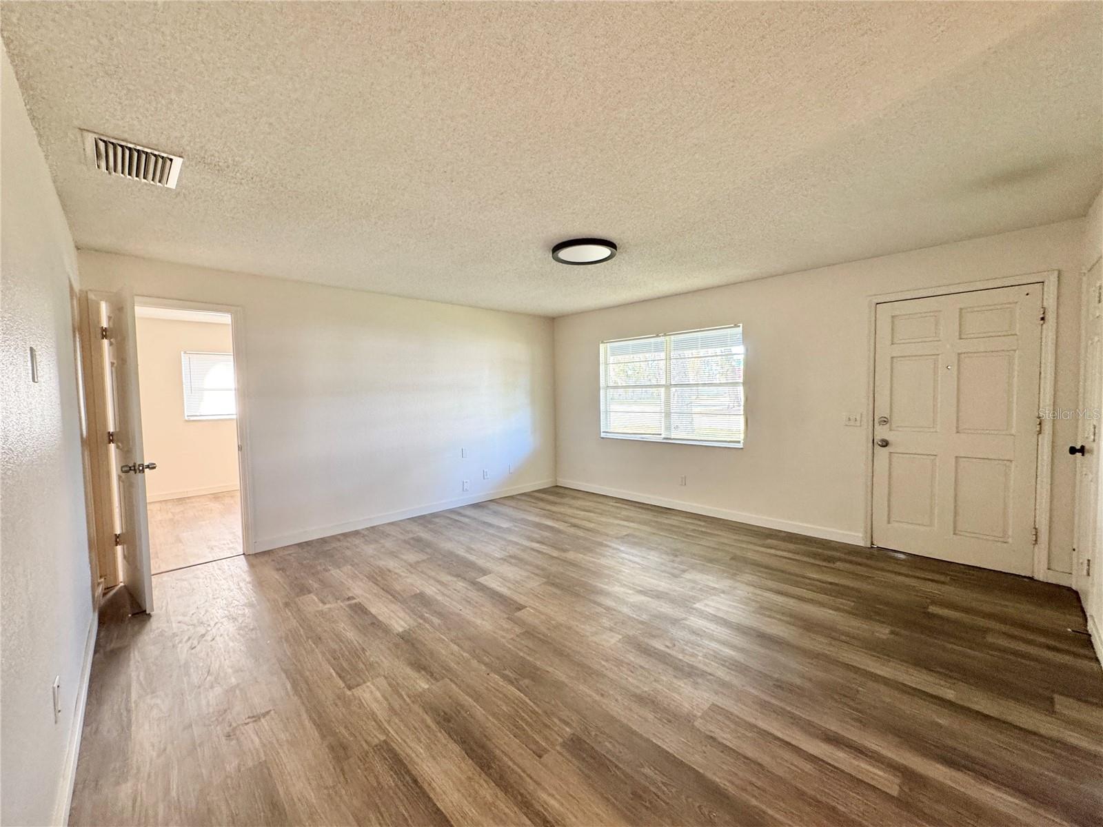 FRST COVE - Residential Lease