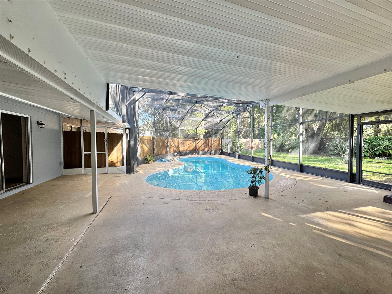 FRST COVE - Residential Lease