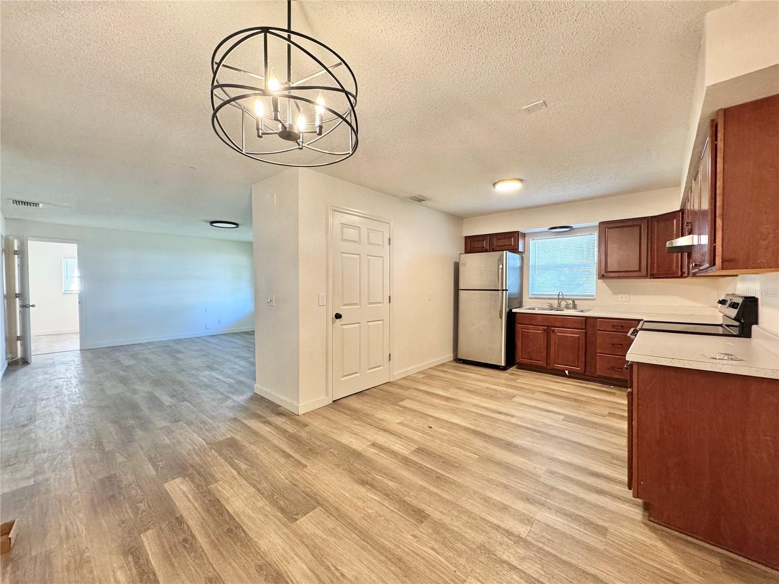 FRST COVE - Residential Lease