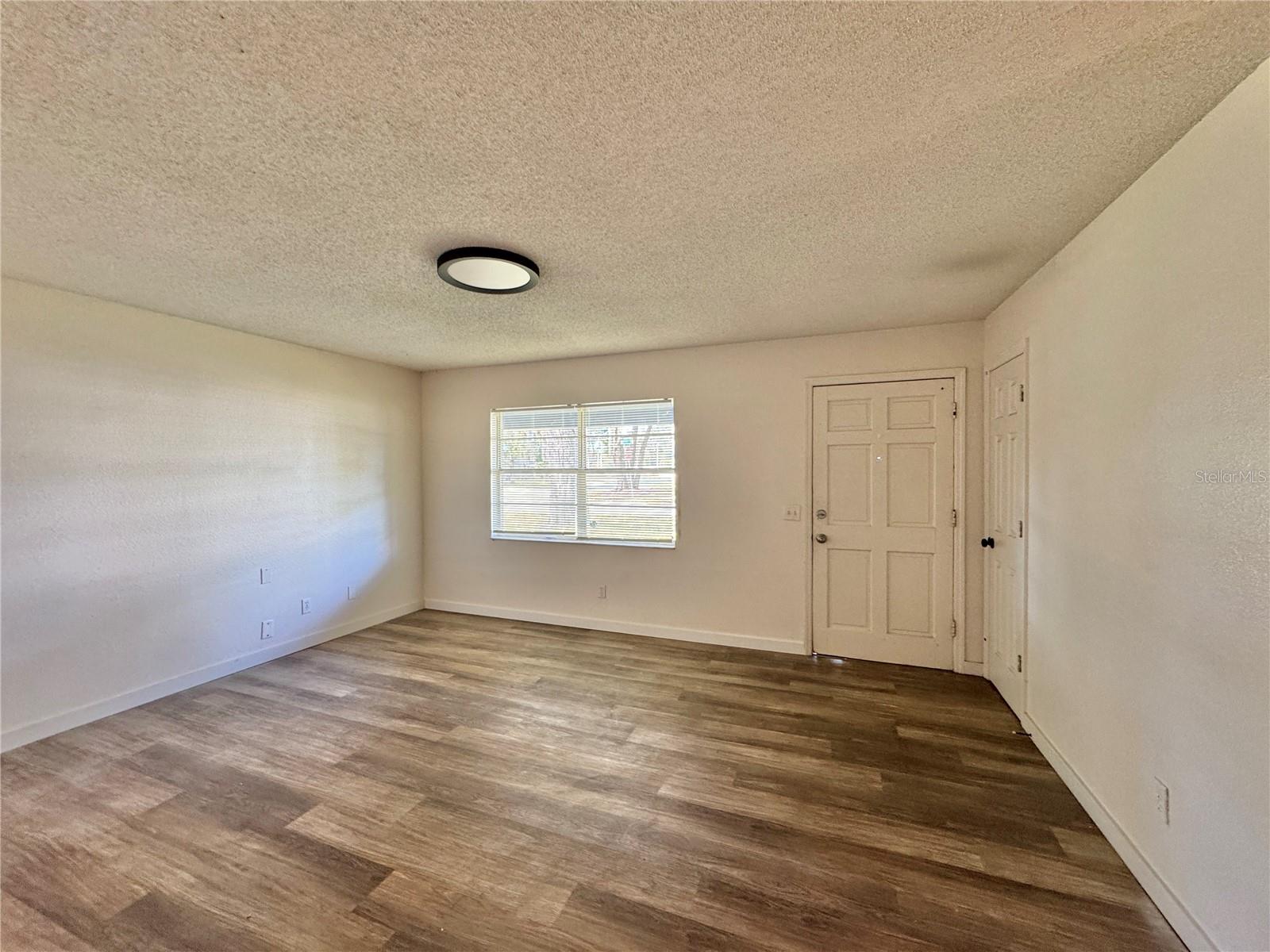 FRST COVE - Residential Lease