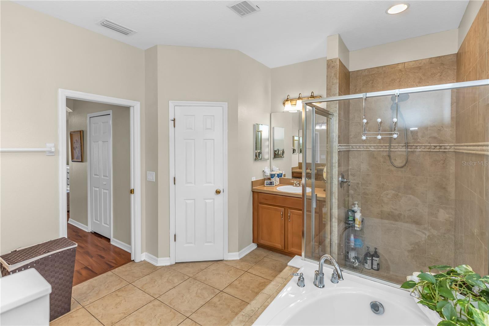 CYPRESS LAKES PCLS D & L - Residential