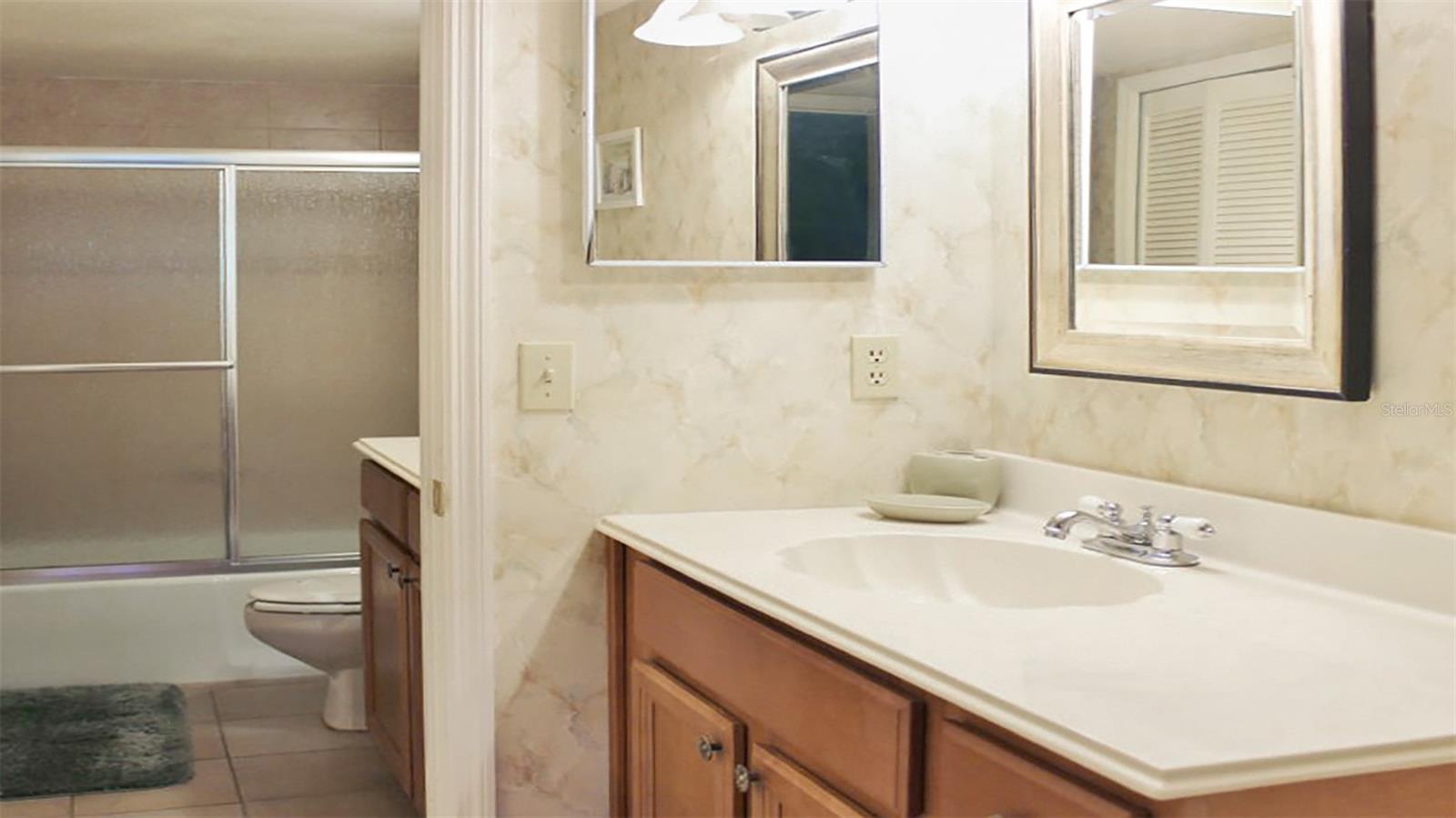 GULF & BAY CLUB BAYSIDE - Residential Lease