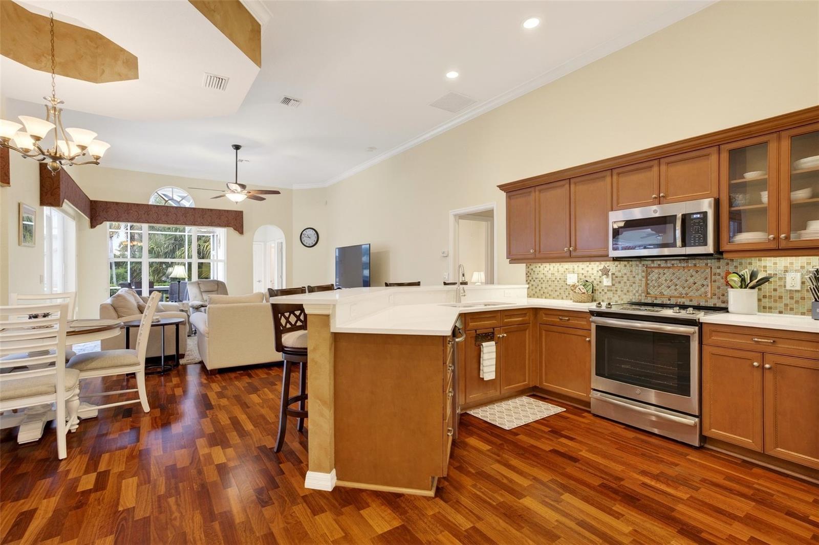 VENETIA PH 4 - Residential