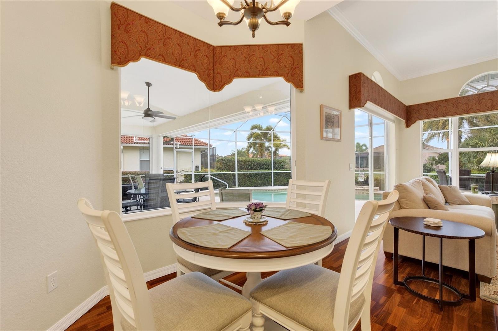 VENETIA PH 4 - Residential